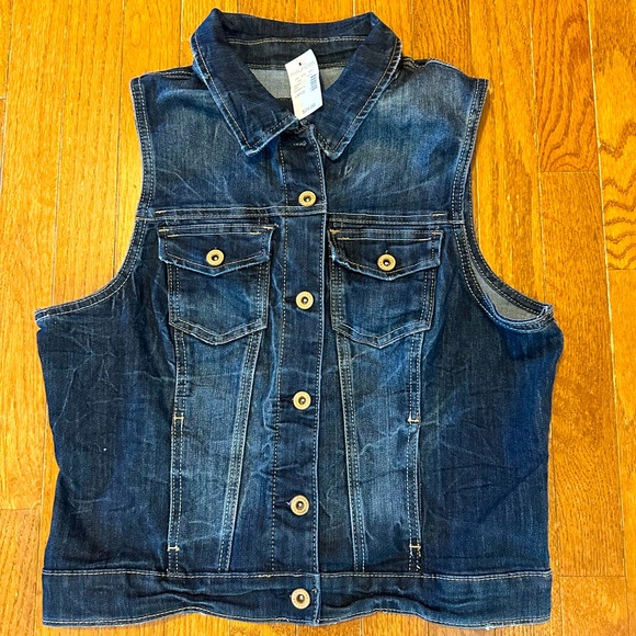 Maurice’s denim jacket - Picture 1 of 3